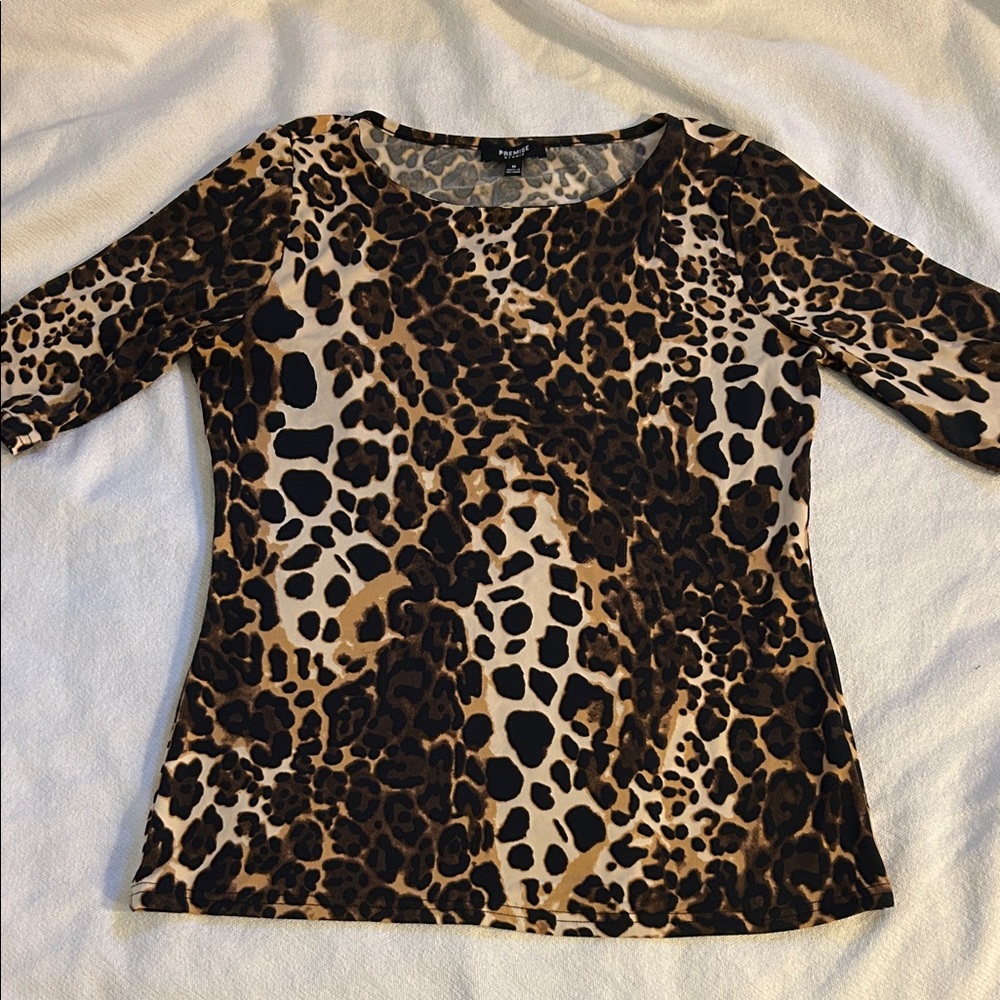 Premise Women's Leopard Print Short Sleeve Scoop Neck Top - Brown/Black/Cream